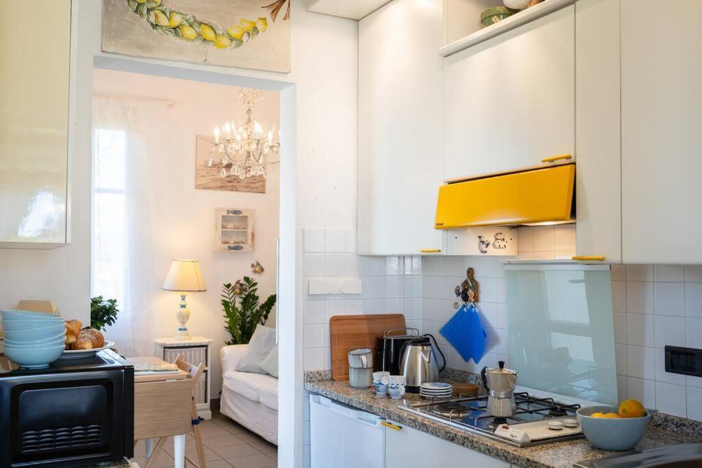Appartement Art Of Living 100 Meters From The Sea. à Marina di Pietrasanta Extérieur photo